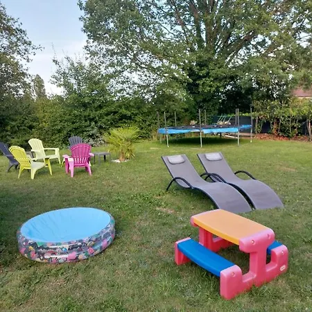 Maison Au Calme 4 Ch. Jardin Et Grand Jacuzzi Voivres-Les-le-Mans